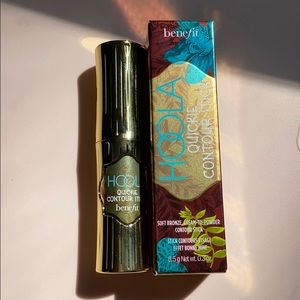 Benefit Hoola Contour Stick